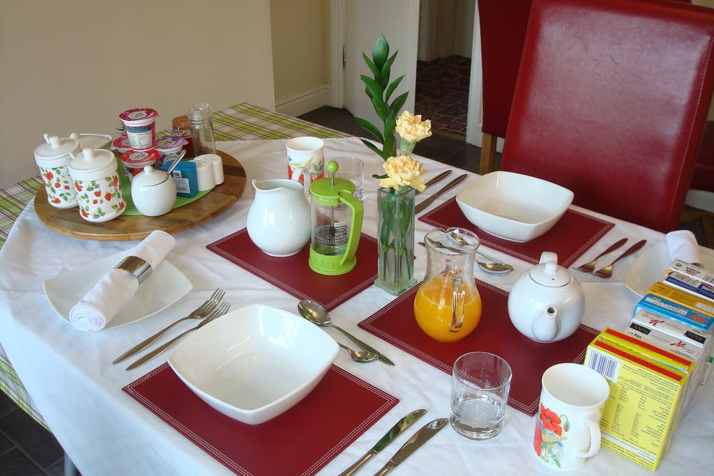 Talybont B&B Aberystwyth Tal-y-bont  Buitenkant foto